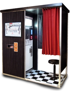 Traditional Photo Booth - Vintage Style Traditional Photo Booth - Vintage Style