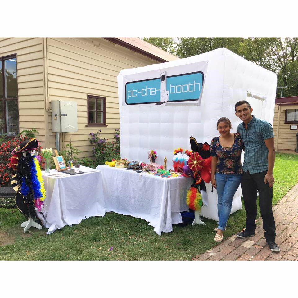 Pic Cha Booth Pic Cha Booth